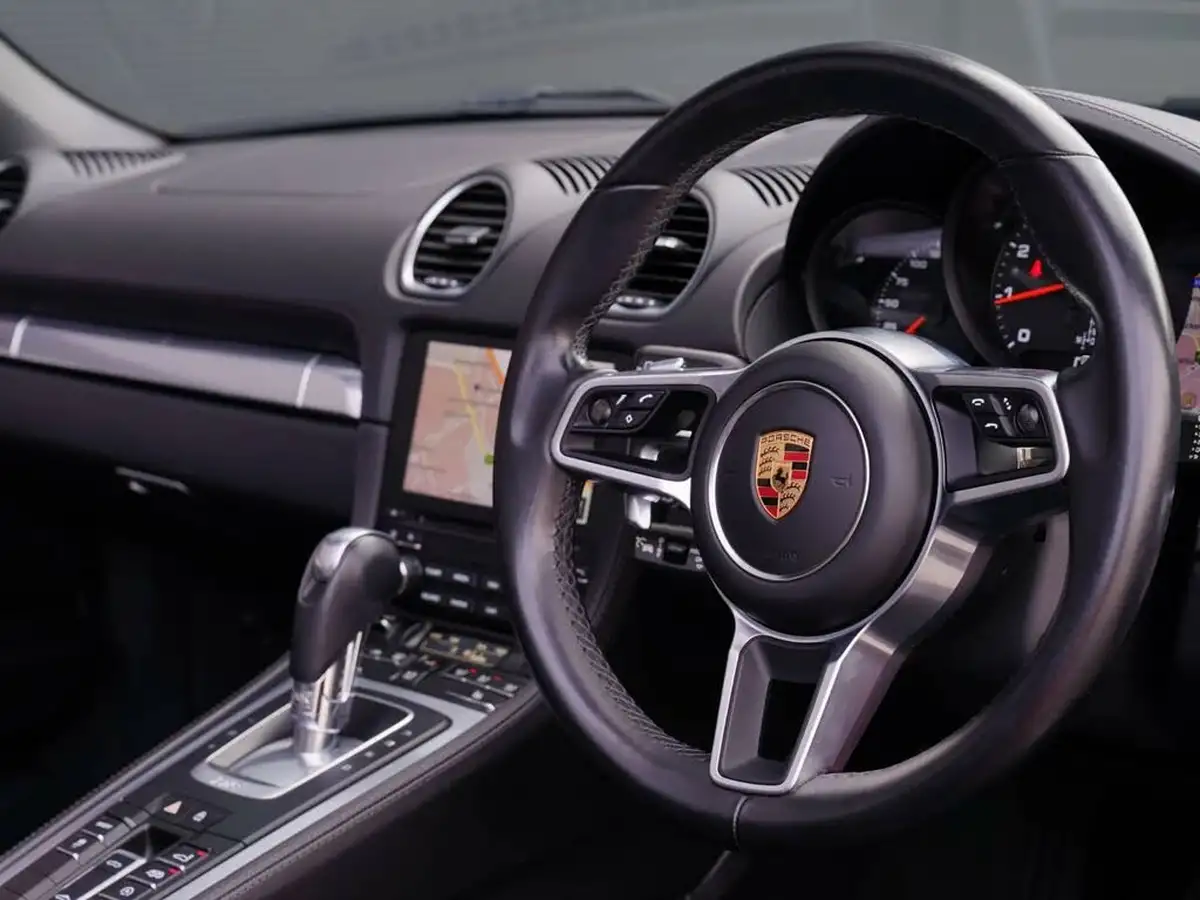 2019-porsche-boxster-718-20-boxster-pdk-big-6