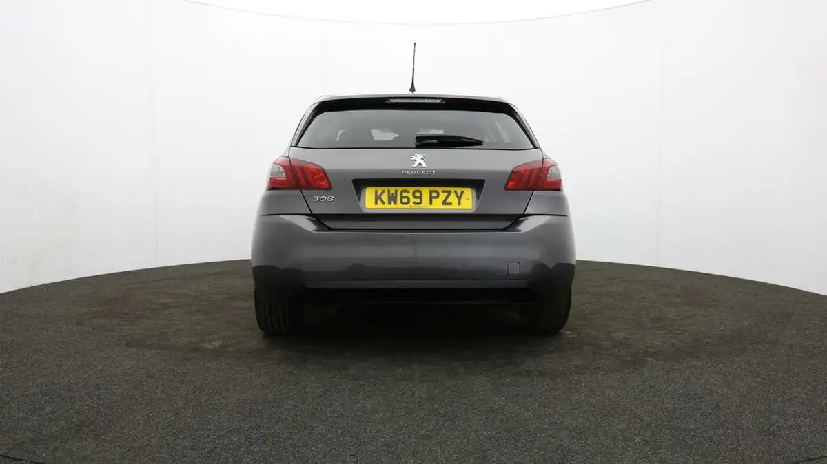 2019-peugeot-308-12-puretech-allure-130bhp-big-52