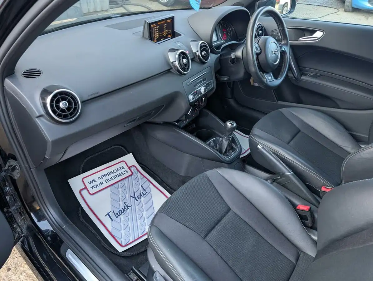 2015-audi-a1-14-s-line-125ps-ss-hatchback-3d-1395cc-big-21