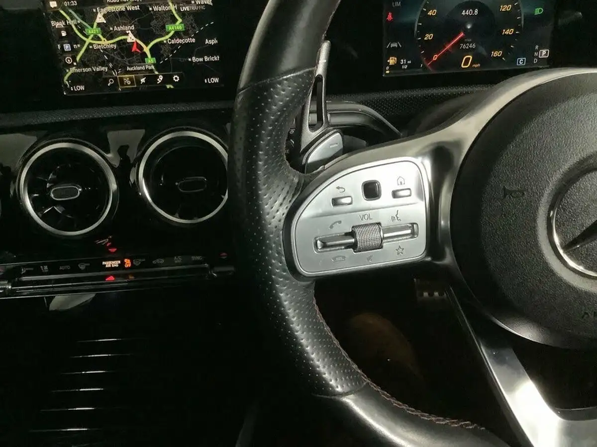 2020-mercedes-benz-a-class-15d-a180d-amg-line-hatchback-5d-7g-dct-big-14
