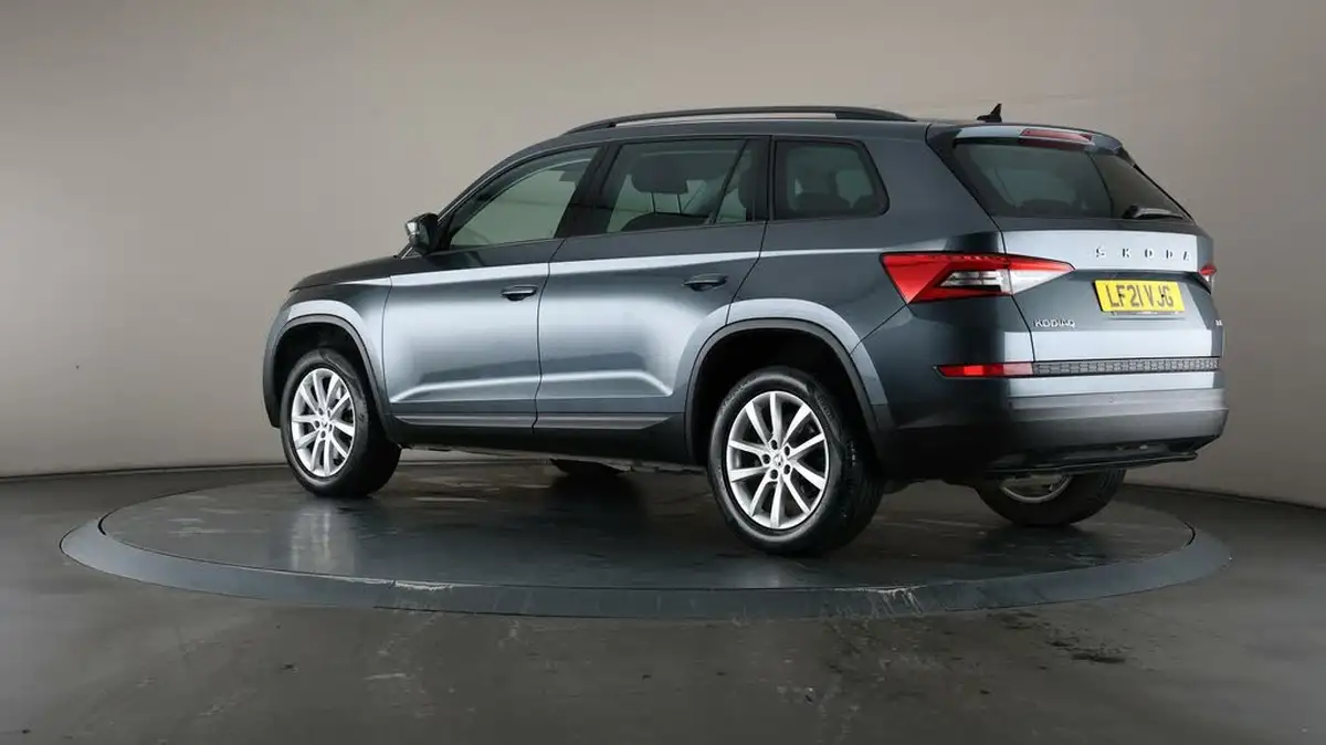 2021-skoda-kodiaq-20tdi-se-4x4-5-dsg-big-5