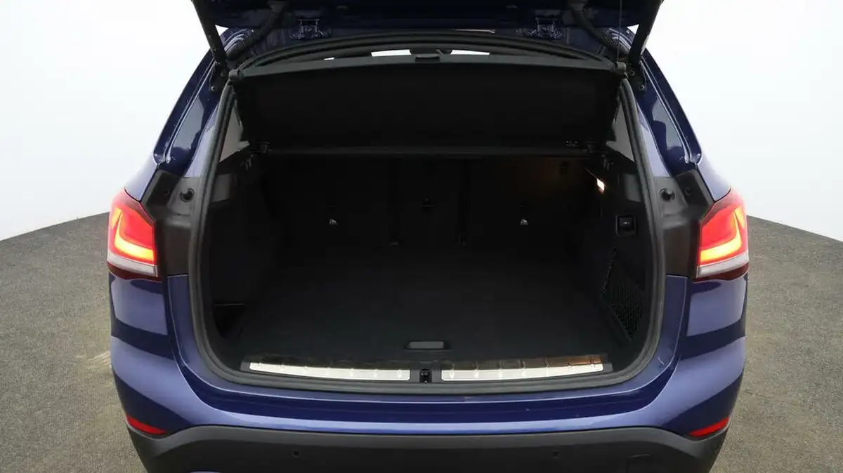 2022-bmw-x1-15-xdrive-25e-phev-sport-big-16