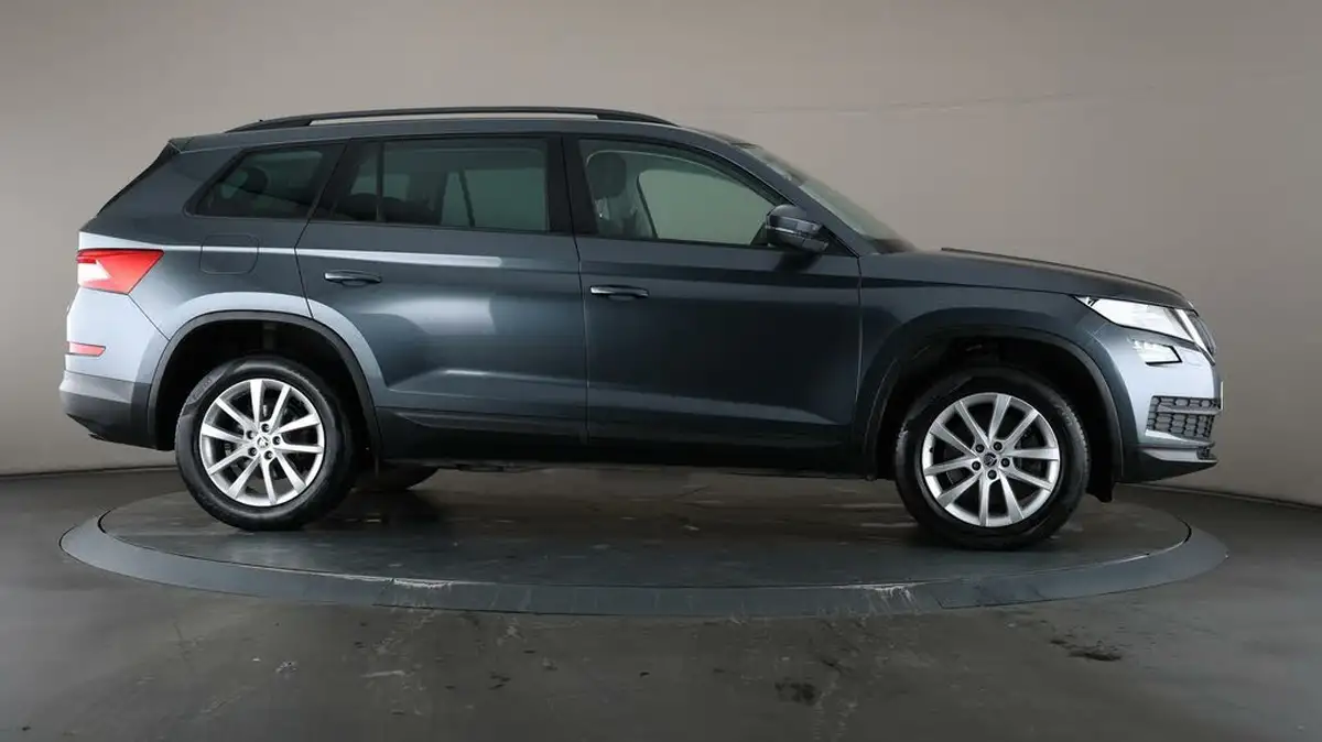 2021-skoda-kodiaq-20tdi-se-4x4-5-dsg-big-51