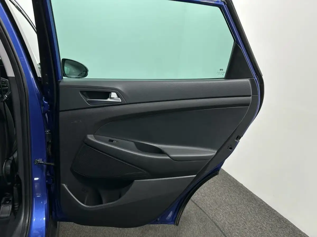2018-hyundai-tucson-16-gdi-se-nav-big-39