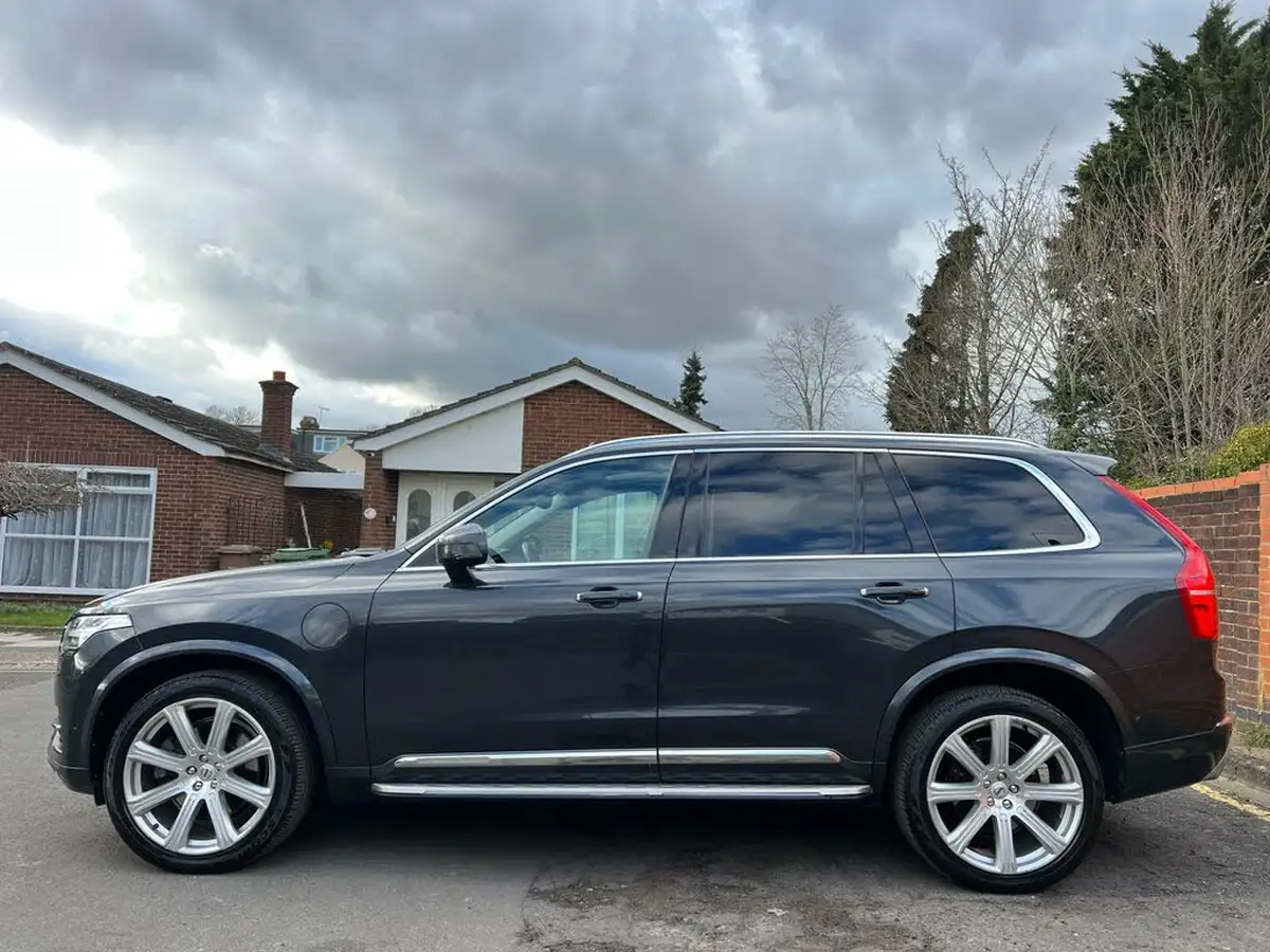 2018-volvo-xc90-20-t8-inscription-pro-384bhp-awd-twin-engine-big-65