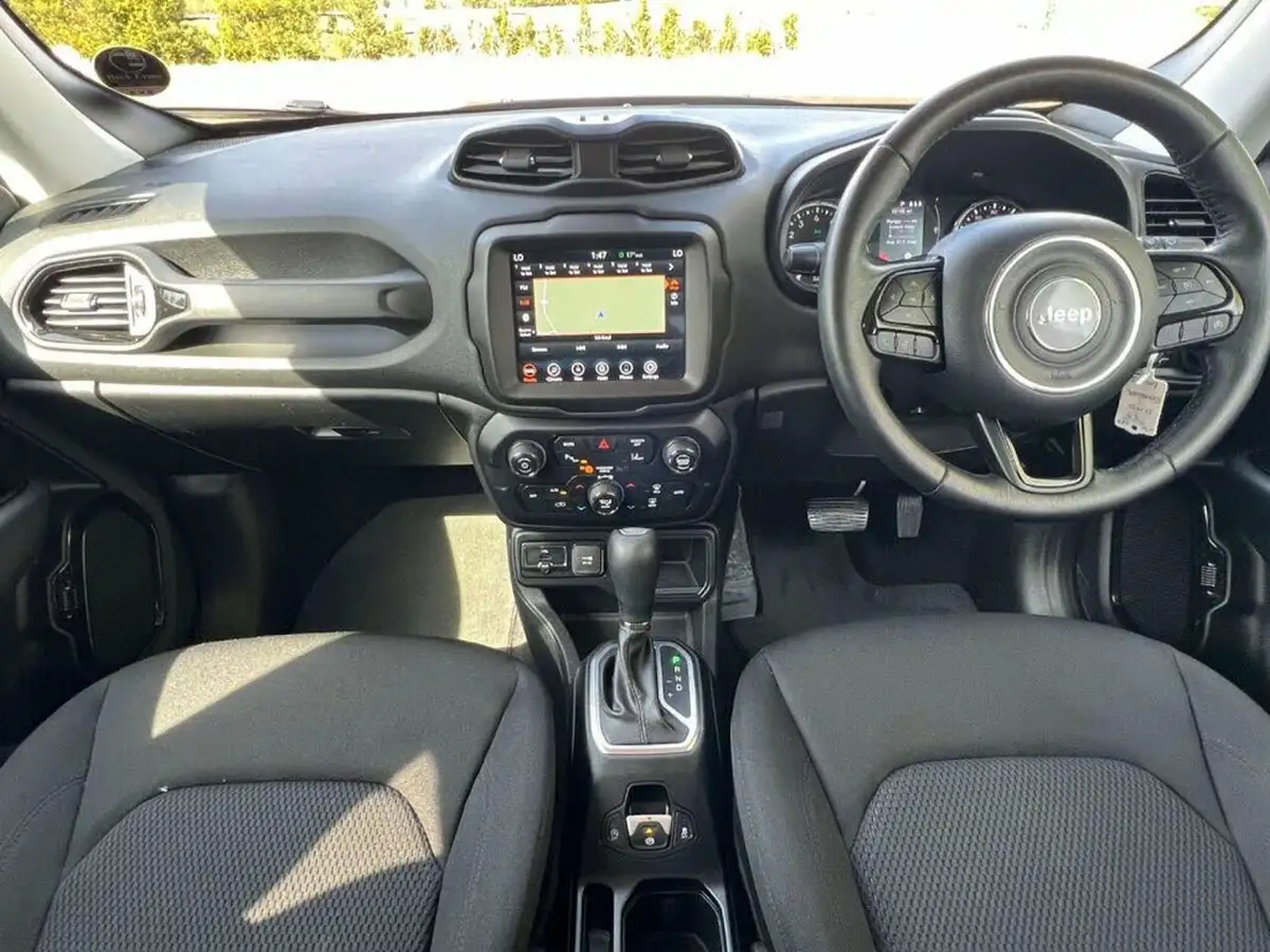 2020-jeep-renegade-13-gse-night-eagle-ii-big-18