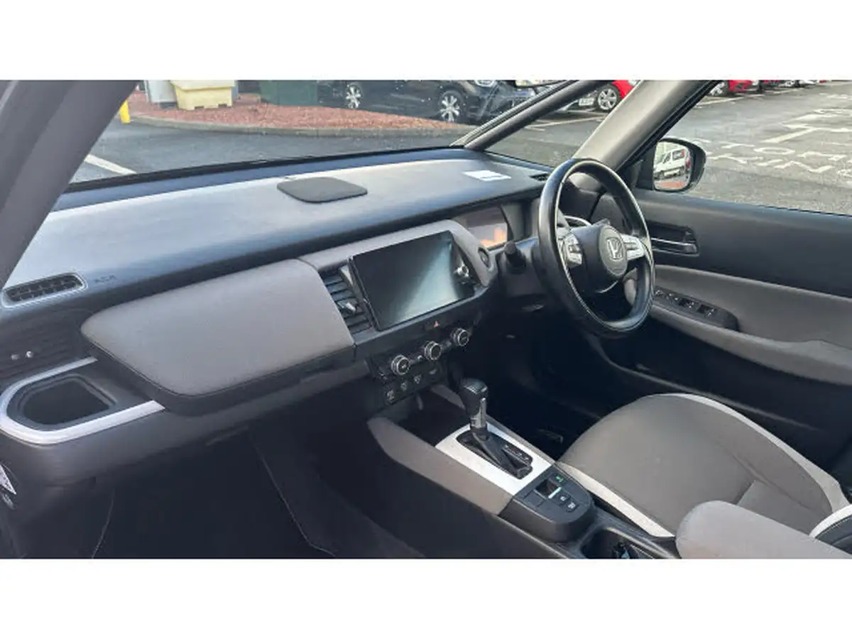2022-honda-jazz-15-i-mmd-ex-109ps-big-8