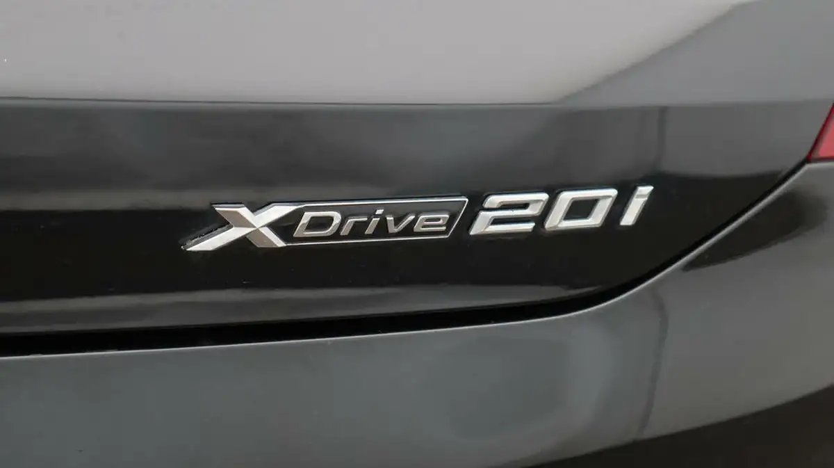 2021-bmw-x2-20-xdrive20i-sport-big-22