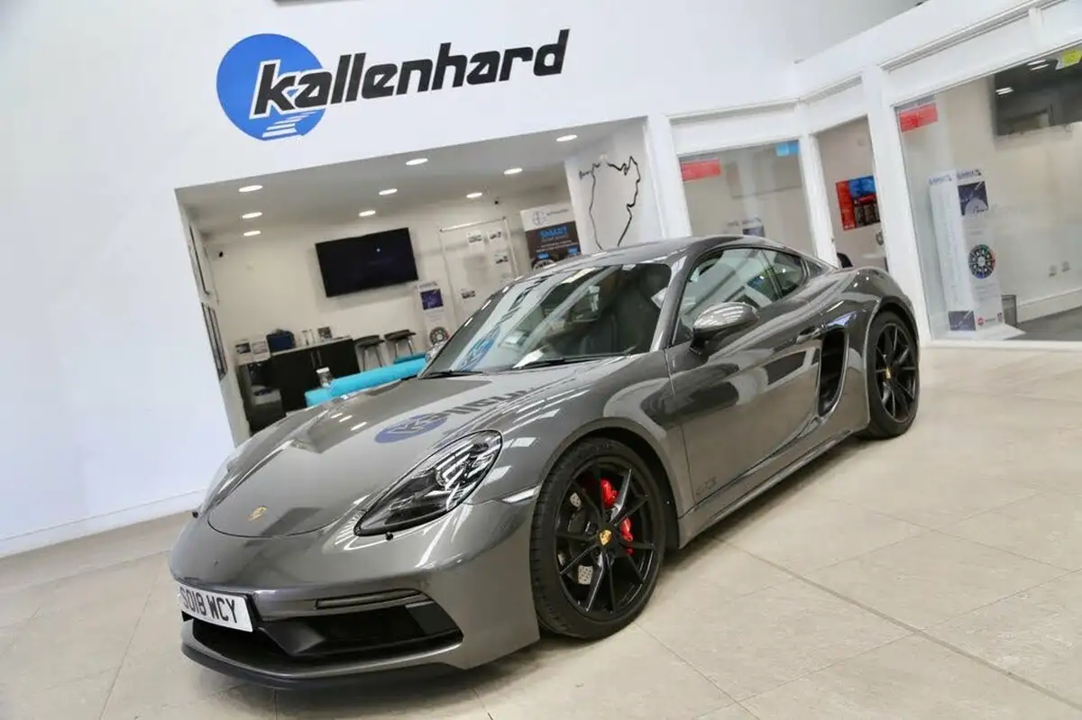 2018-porsche-cayman-718-25-cayman-gts-ss-pdk-big-8