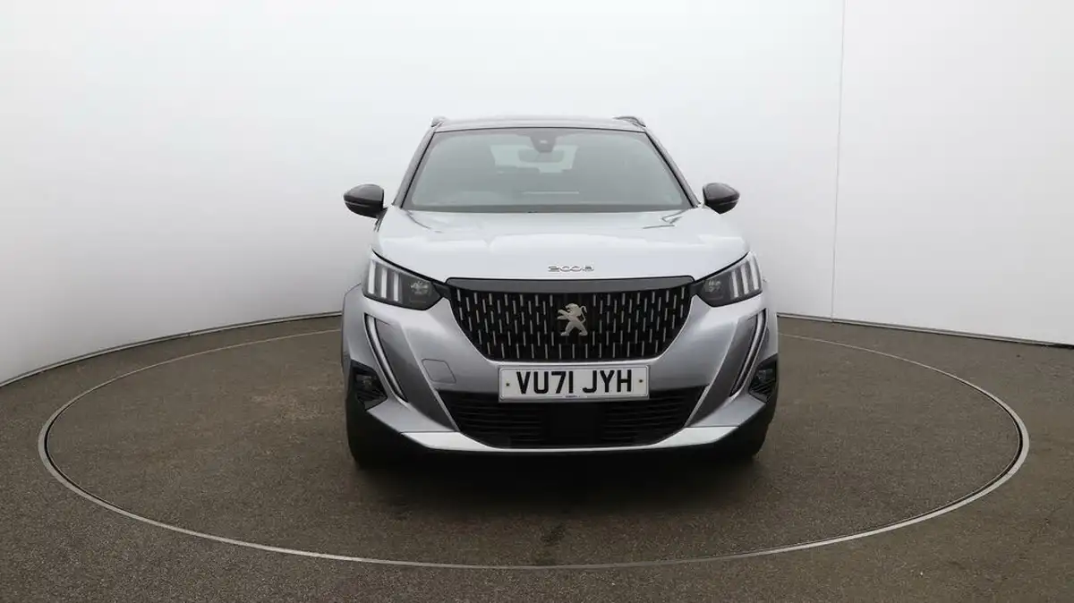 2021-peugeot-2008-suv-15-bluehdi-gt-big-2