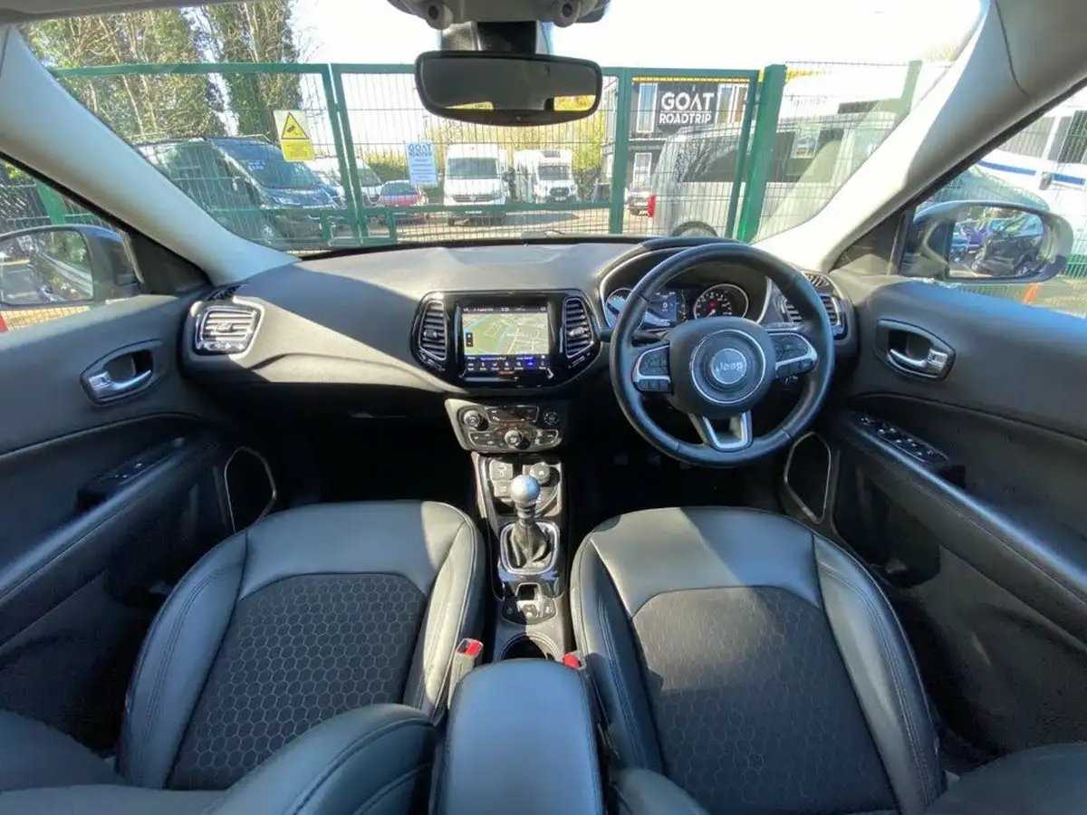 2019-jeep-compass-20multijet-ii-night-eagle-big-28