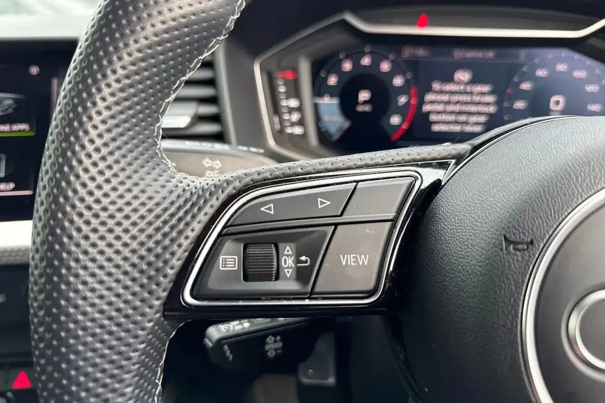 2023-audi-a1-10-30-tfsi-s-line-tronic-big-25