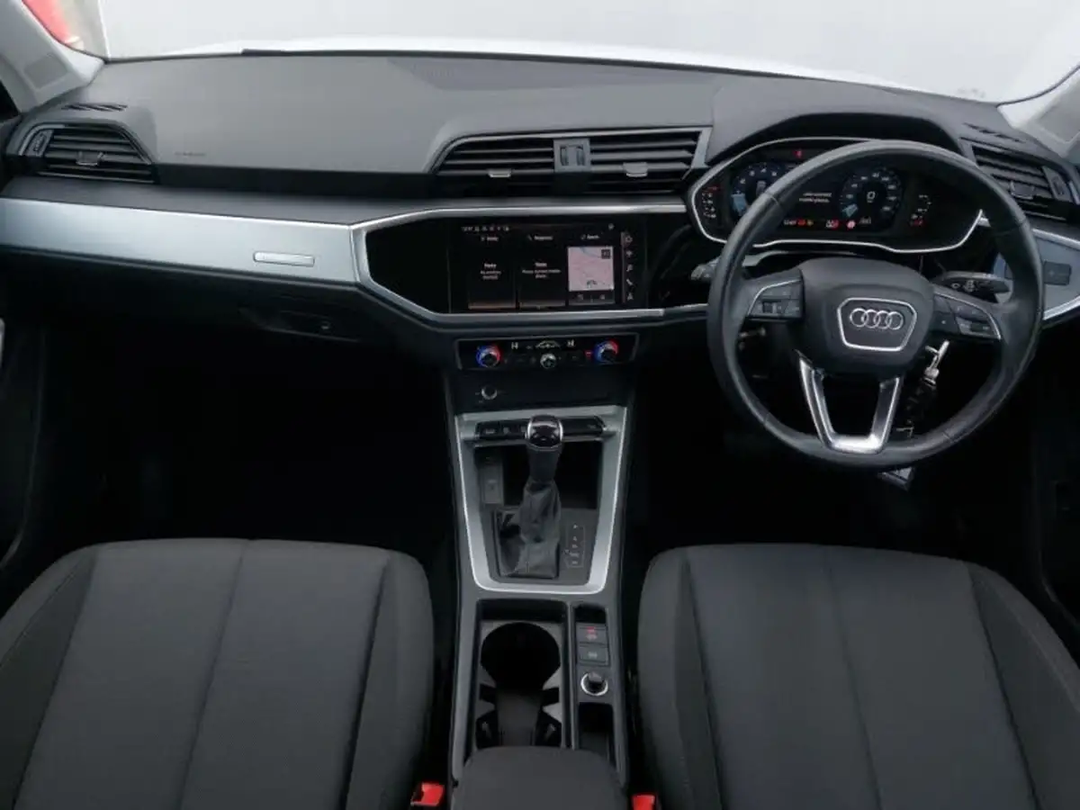 2022-audi-q3-15-35-tfsi-technik-cod-s-tronic-big-2