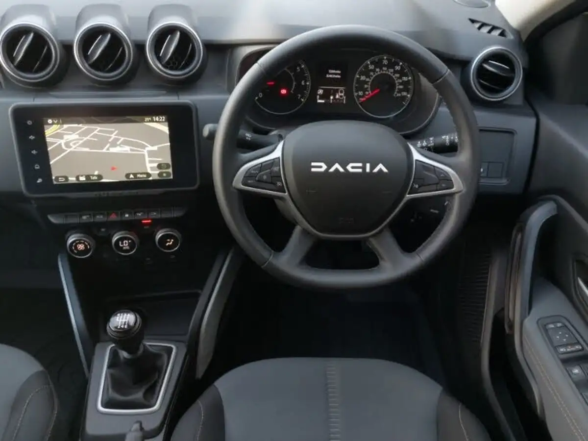 2024-dacia-duster-13-tce-extreme-130bhp-1332cc-big-6