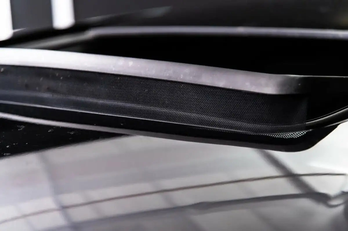 2021-volvo-xc60-20-t8-polestar-engineered-405bhp-twin-engine-big-42