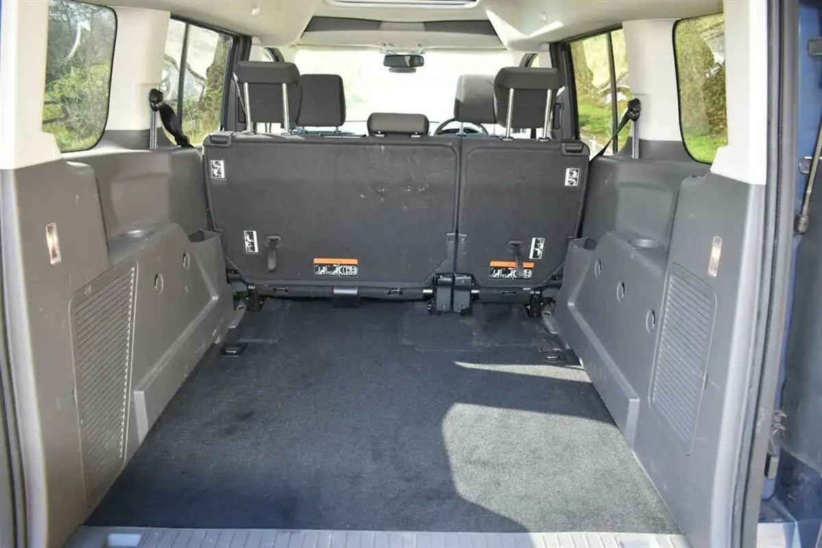 2022-ford-grand-tourneo-connect-15-titanium-120ps-ecoblue-1499cc-powershift-big-46