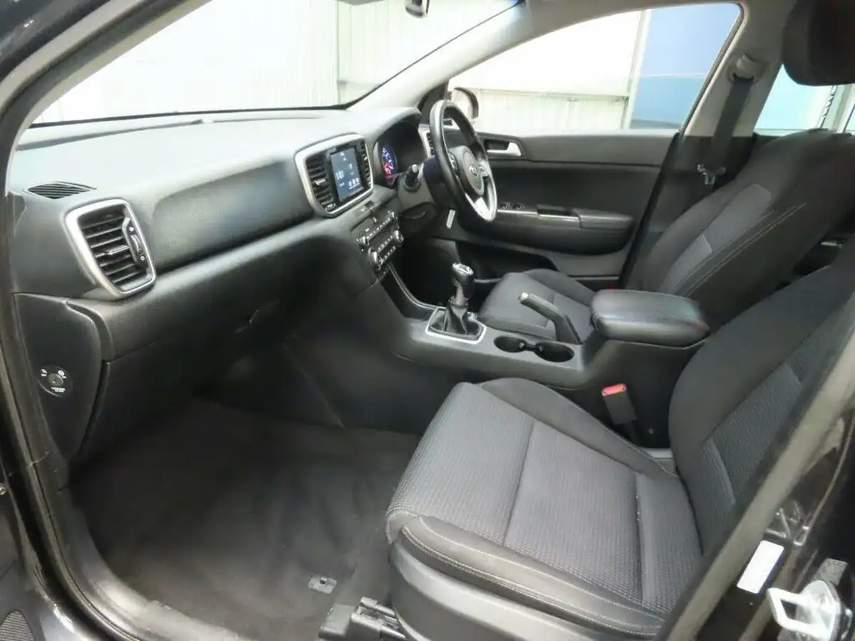 2018-kia-sportage-16-gdi-2-big-4