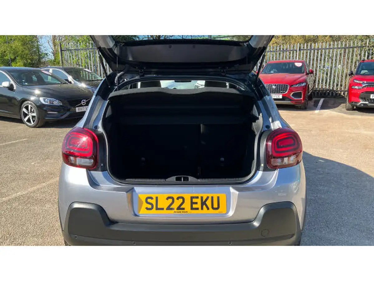 2022-citroen-c3-12-puretech-saint-james-83ps-big-3