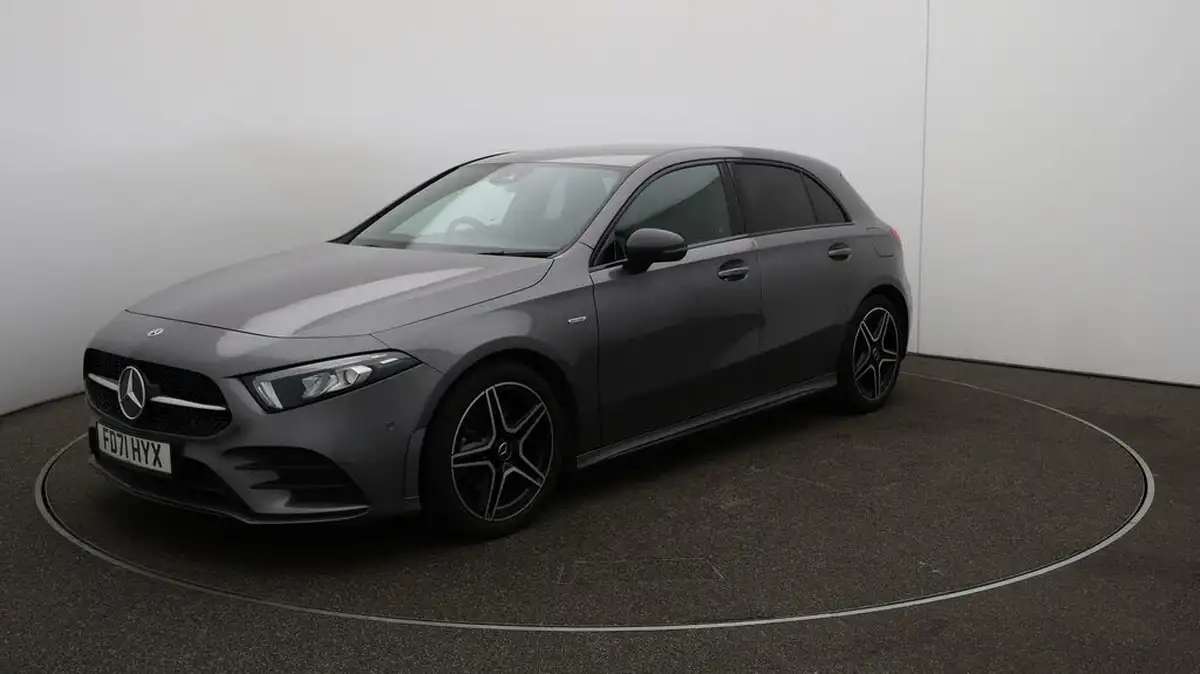 2022-mercedes-benz-a-class-13-a200-amg-line-executive-edition-hatchback-5d-7g-dct-big-61