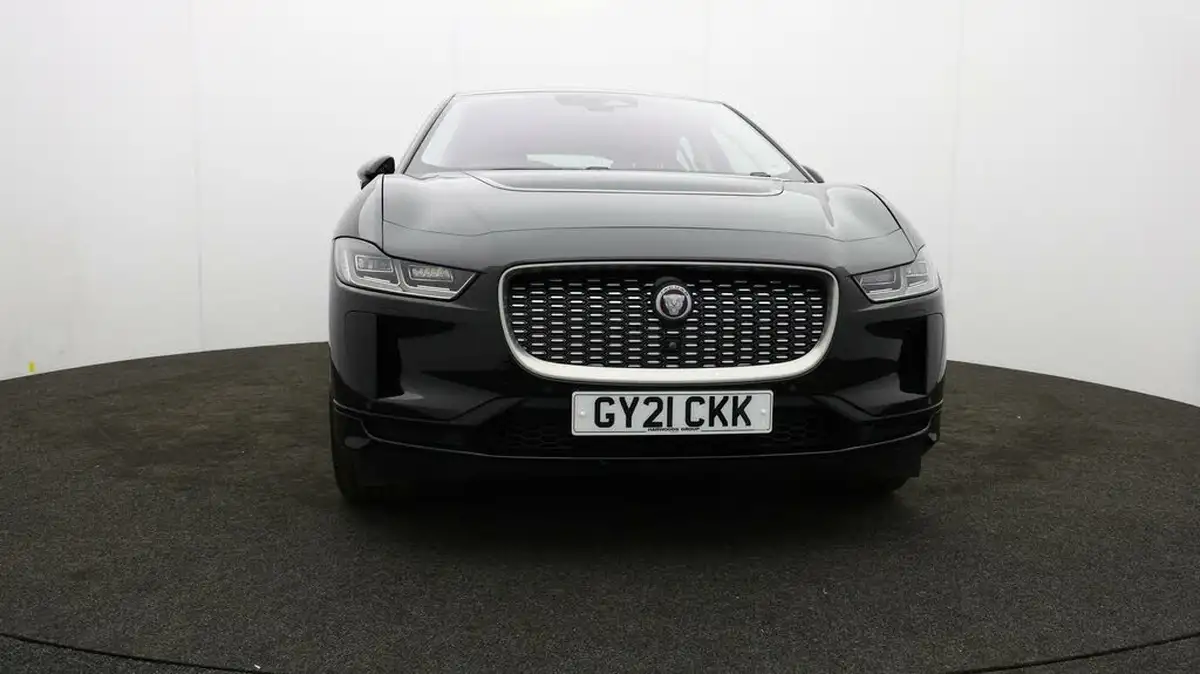 2021-jaguar-i-pace-ev400-se-big-46