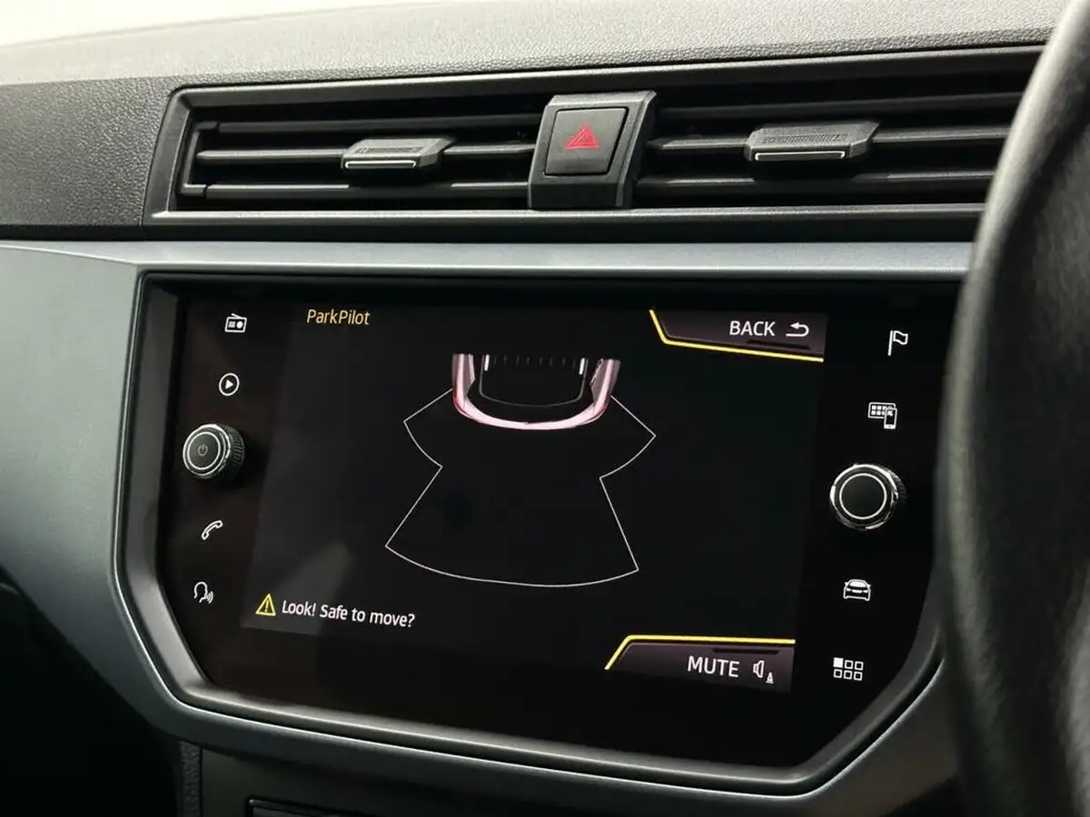 2018-seat-arona-16tdi-se-technology-big-21