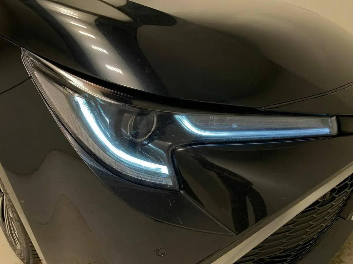 2022-toyota-corolla-18-vvt-i-excel-120bhp-trk-touring-sports-big-19