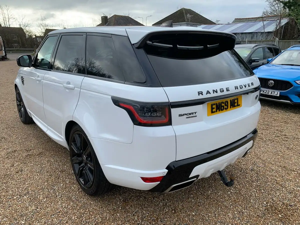 2019-land-rover-range-rover-sport-30-sdv6-hse-dynamic-big-4
