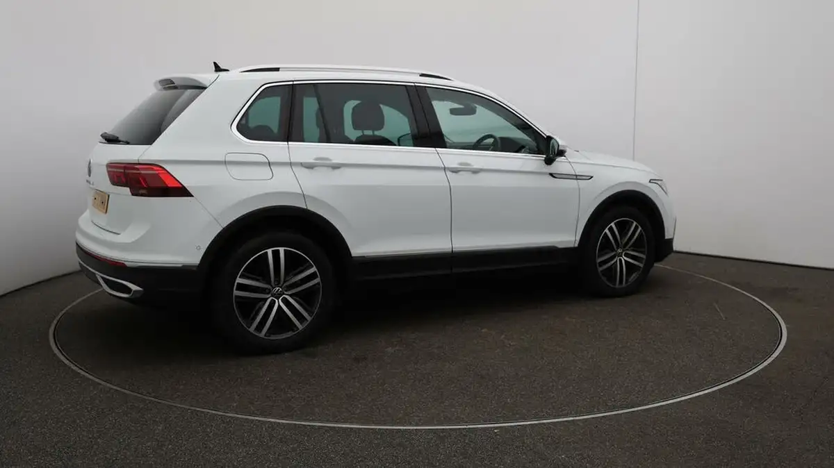 2021-volkswagen-tiguan-15-tsi-elegance-big-46