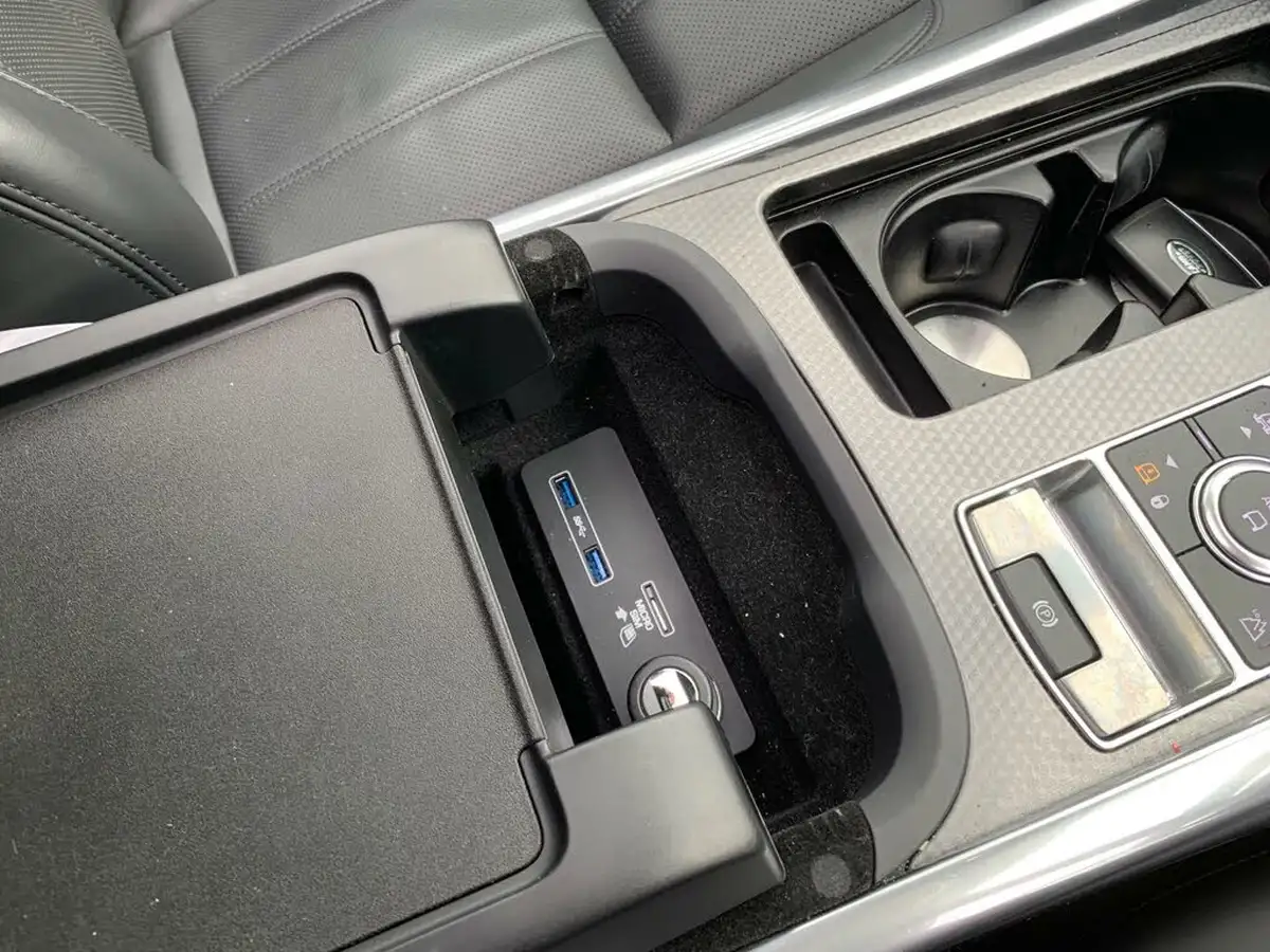 2019-land-rover-range-rover-sport-30-sdv6-hse-dynamic-big-28