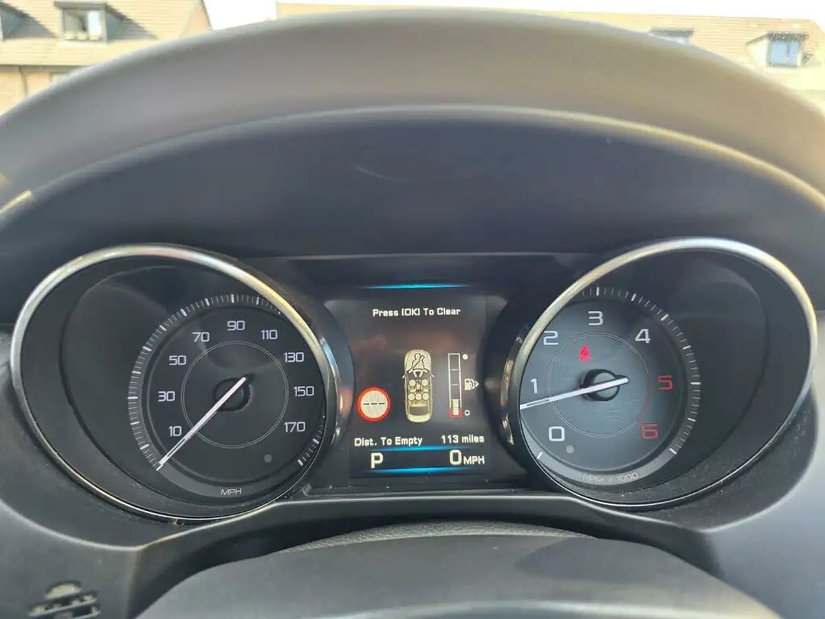 2015-jaguar-xe-20td-portfolio-163ps-auto-big-52