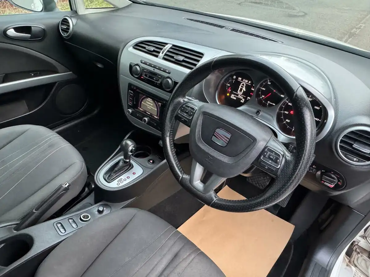 2011-seat-leon-16td-se-copa-cr-105ps-dsg-big-15