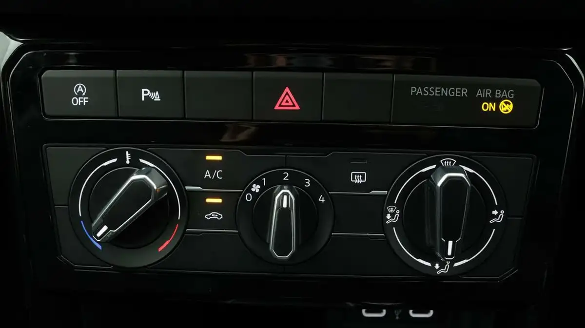 2023-volkswagen-t-cross-10-tsi-black-edition-110ps-big-12
