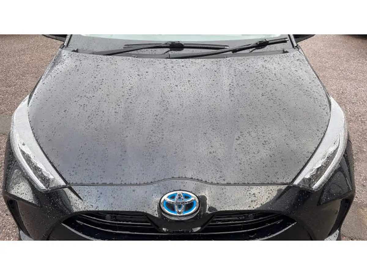 2022-toyota-yaris-15-vvt-i-excel-big-27