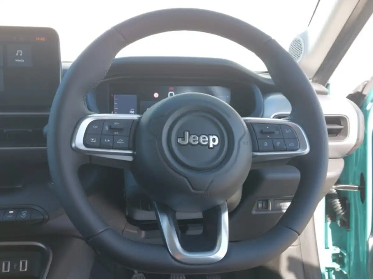 2025-jeep-avenger-12-gse-summit-big-6