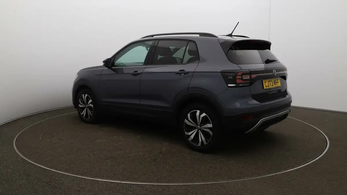 2024-volkswagen-t-cross-10-tsi-black-edition-110ps-big-55