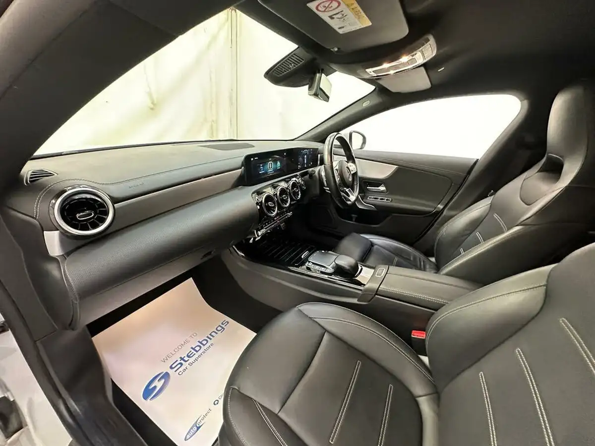 2022-mercedes-benz-cla-13-cla-200-amg-line-shooting-brake-5d-big-24