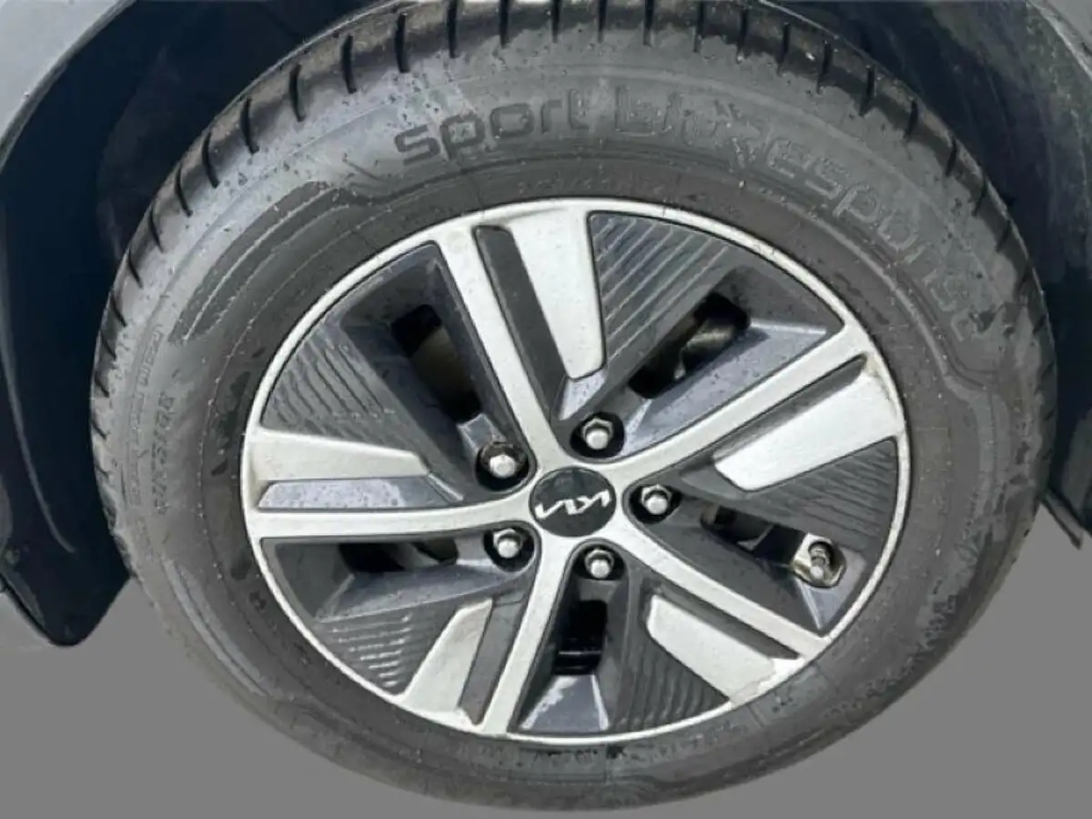 2022-kia-niro-16-gdi-2-139bhp-156kwh-big-5