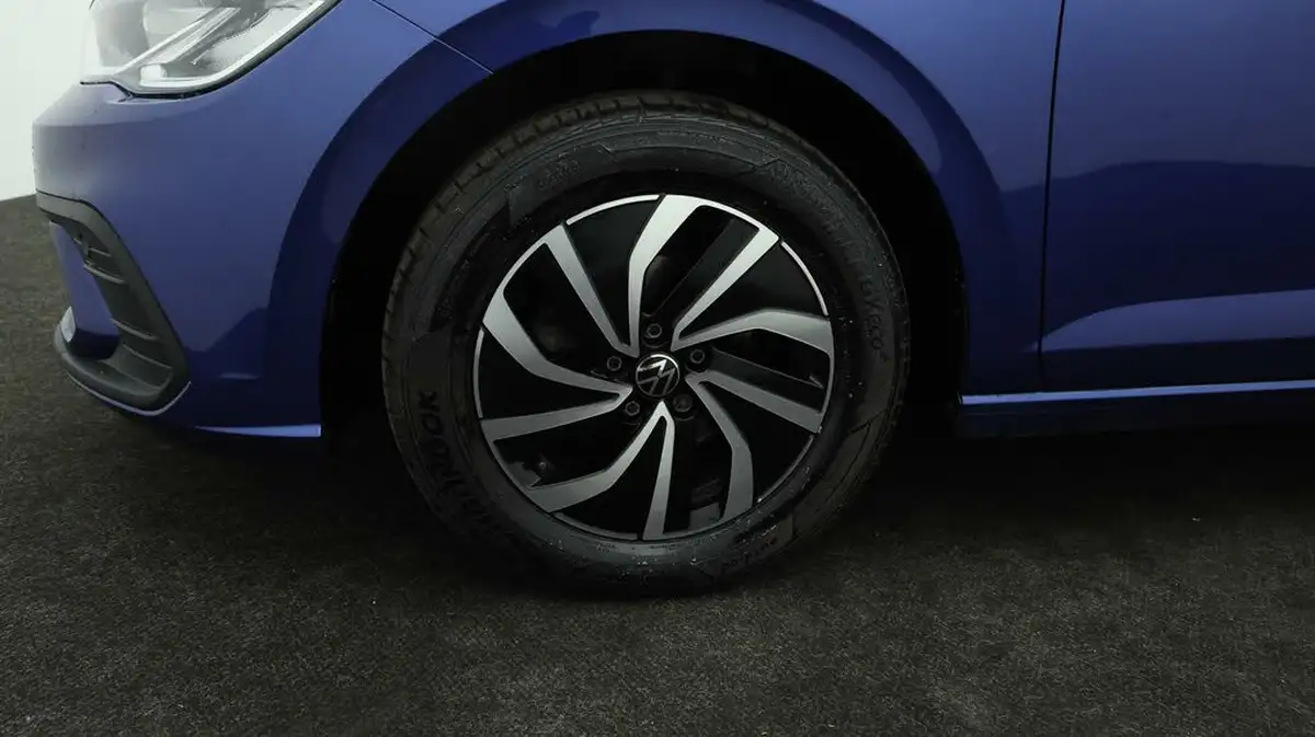 2024-volkswagen-polo-10-tsi-life-dsg-big-17