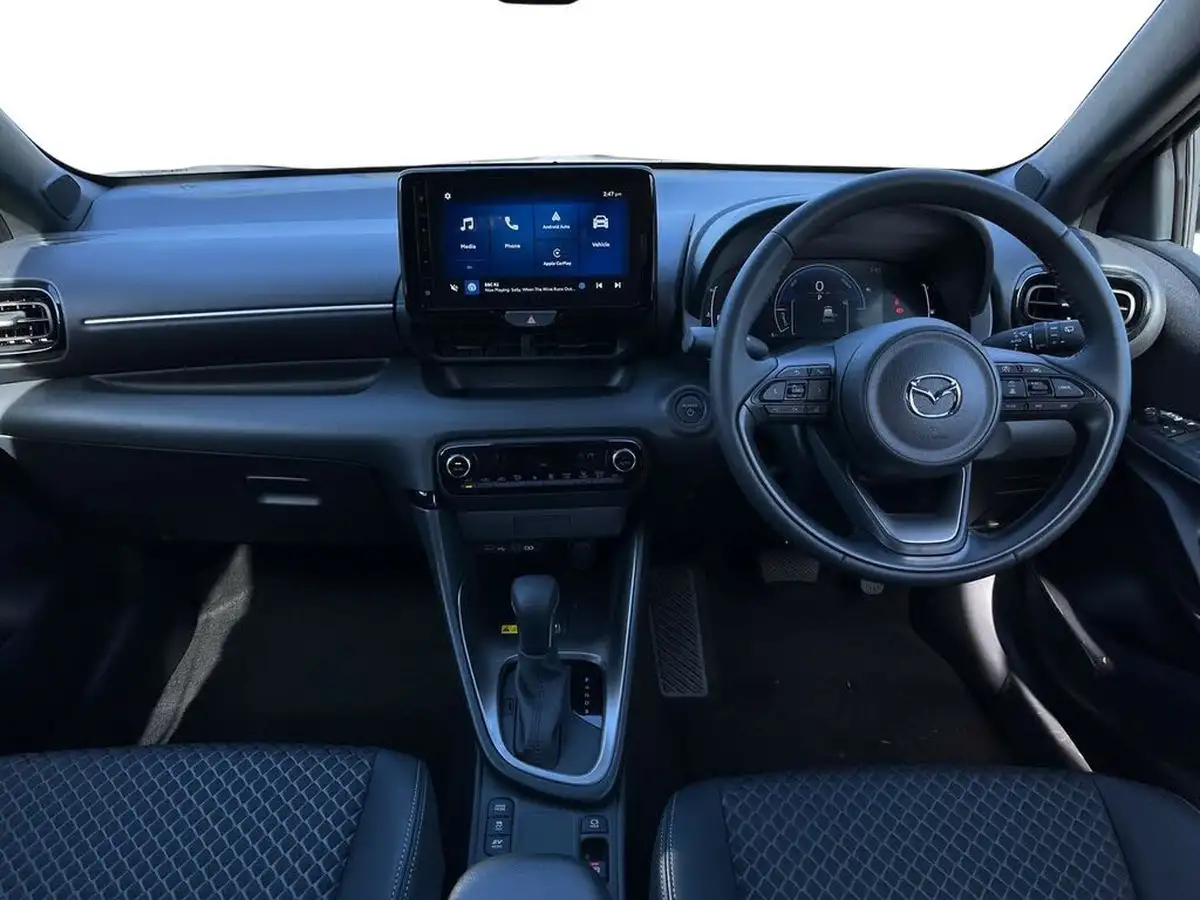 2025-mazda-mazda2-15-homura-big-5