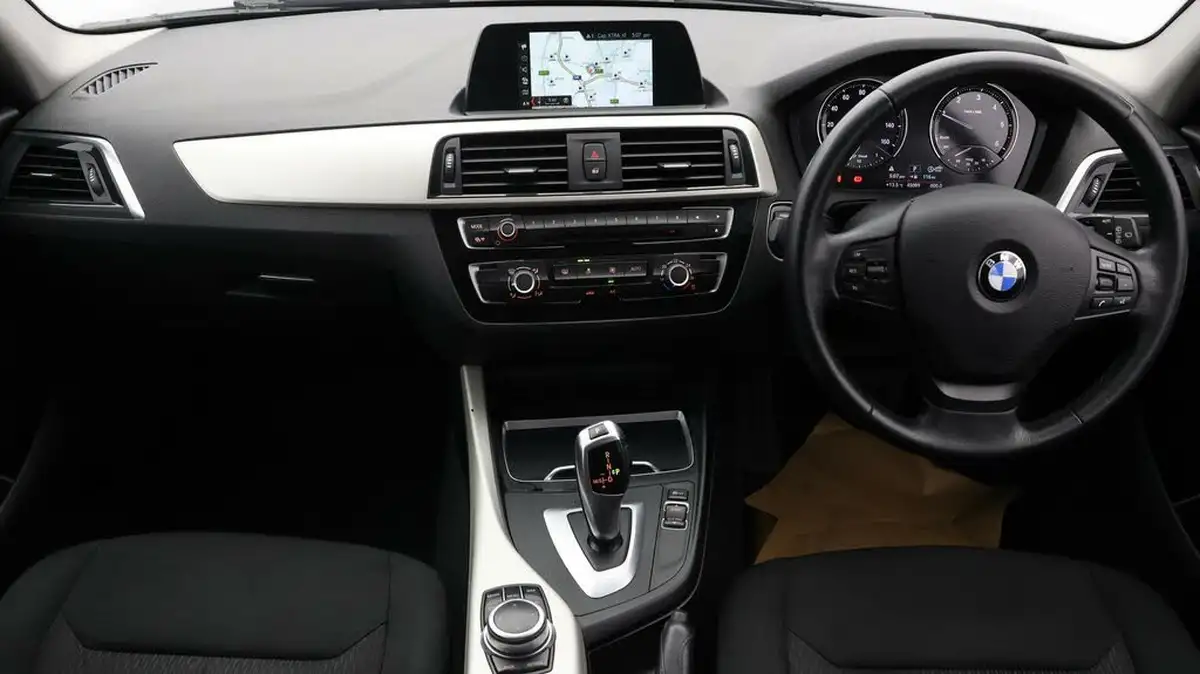 2018-bmw-1-series-15td-116d-se-business-5d-auto-big-12