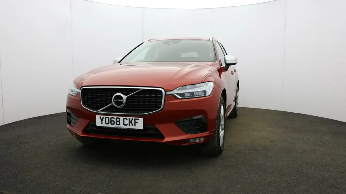 2018-volvo-xc60-20td-d4-r-design-4x4-geartronic-big-31