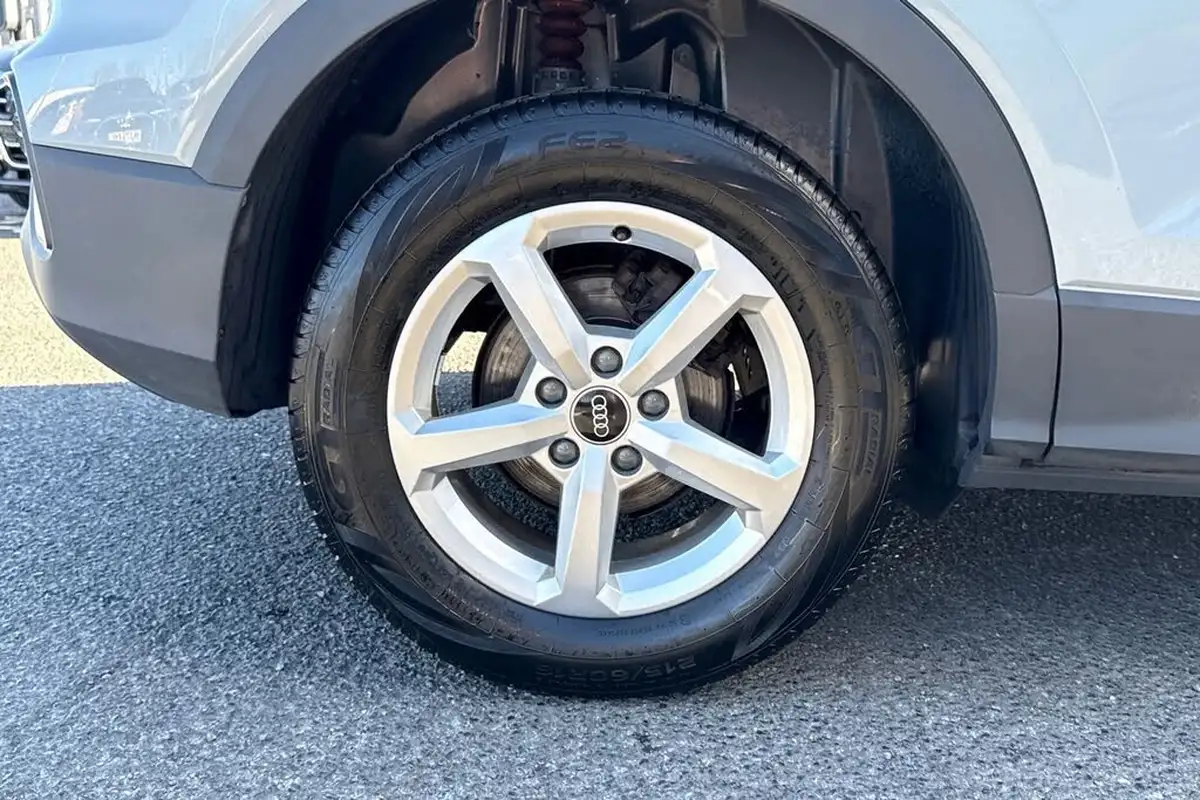 2021-audi-q2-10-30-tfsi-technik-big-12