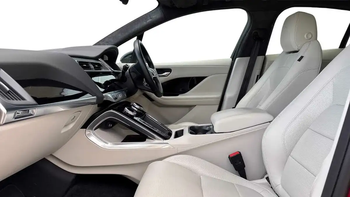 2023-jaguar-i-pace-ev400-hse-black-big-2