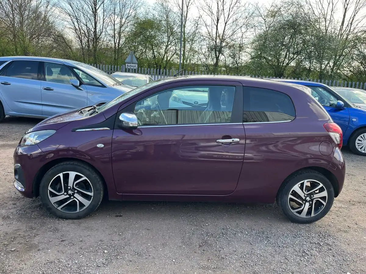 2014-peugeot-108-12-feline-puretech-3d-big-13
