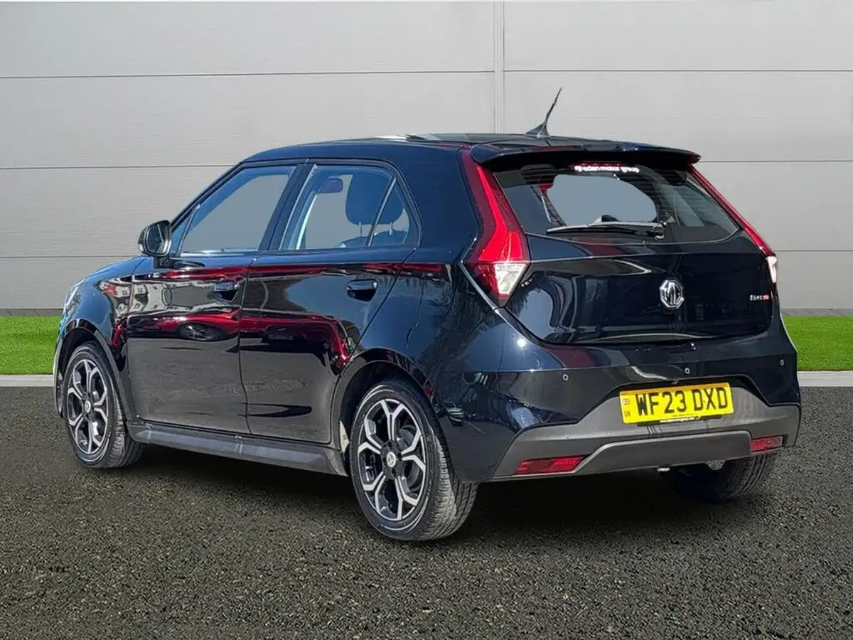 2023-mg-mg3-15-vti-tech-exclusive-nav-big-4
