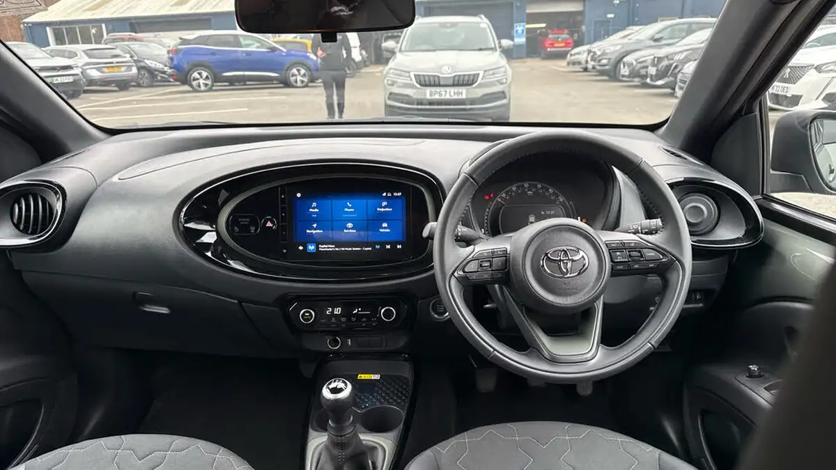 2023-toyota-aygo-x-10-vvt-i-exclusive-big-3