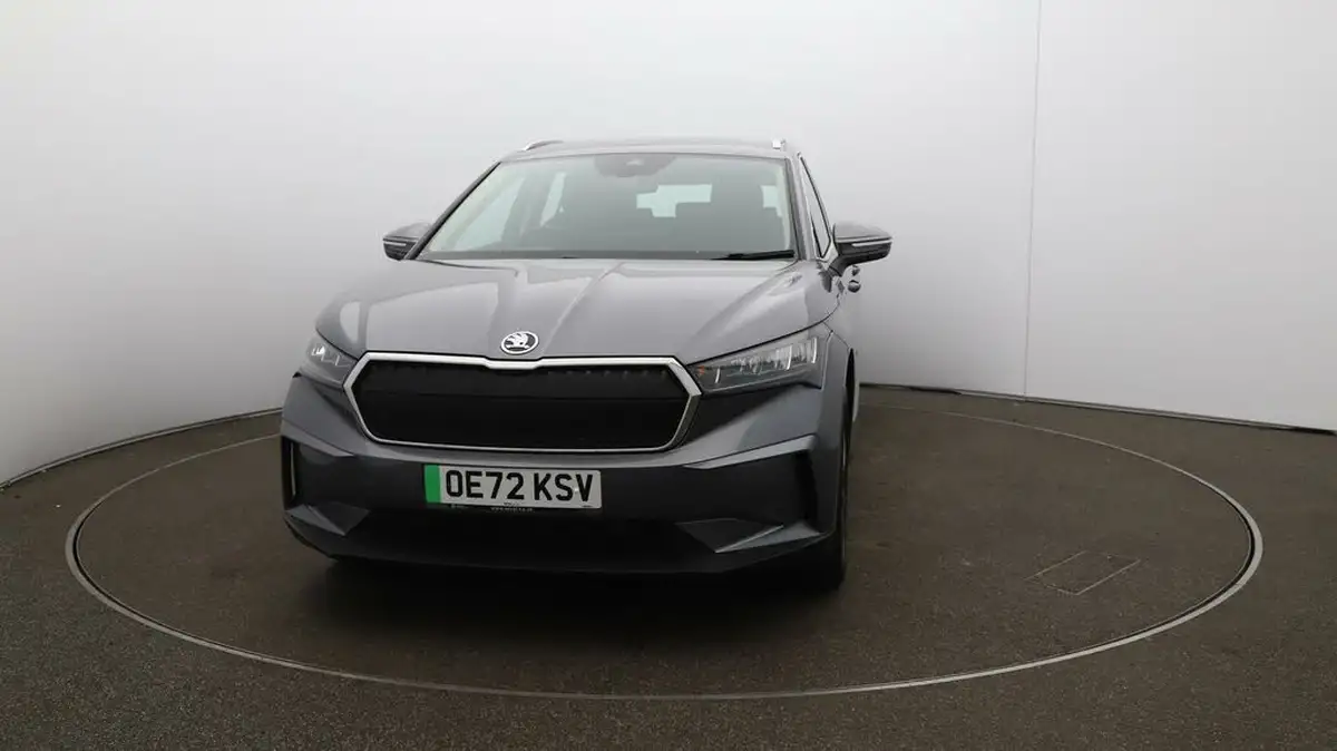 2022-skoda-enyaq-e-60-big-31