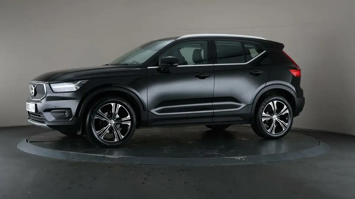 2020-volvo-xc40-20td-d3-inscription-pro-big-33