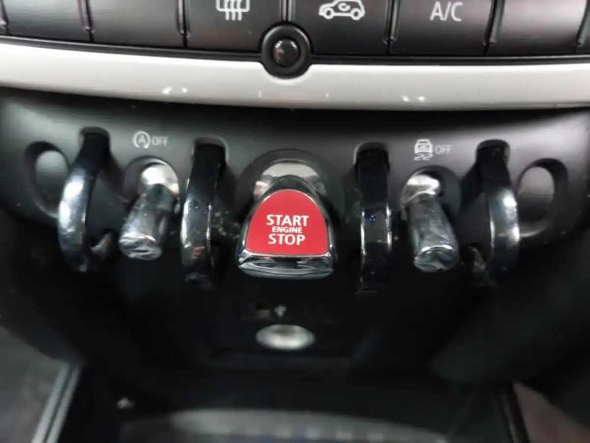 2019-mini-countryman-20-cooper-s-classic-auto-big-13