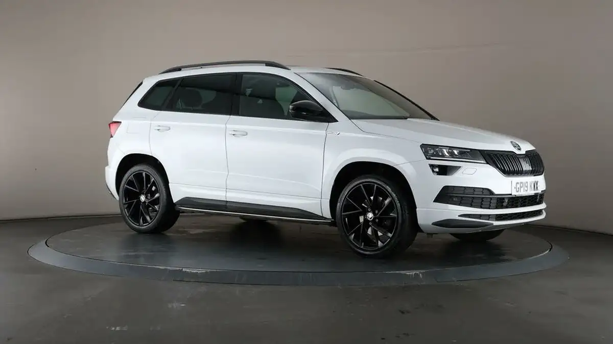 2019-skoda-karoq-20tdi-sportline-150ps-4x4-big-47